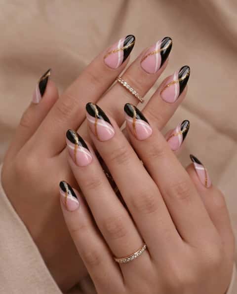 Almond shaped press-on nails